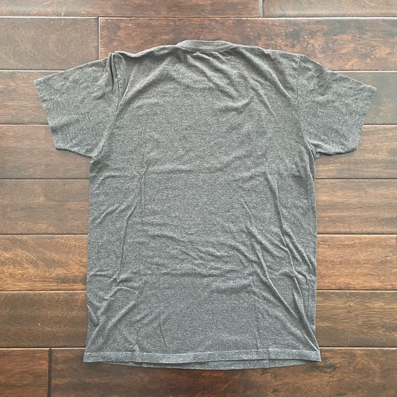 AC/DC Size Medium T-Shirt Dark Brown, Yellow, Orange and Red - Picture 5 of 5